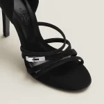 Hermès Lipstick 105 sandal - Image 3